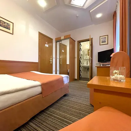 Eney Budget Hotel