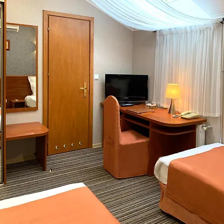 Eney Budget 3* Lviv