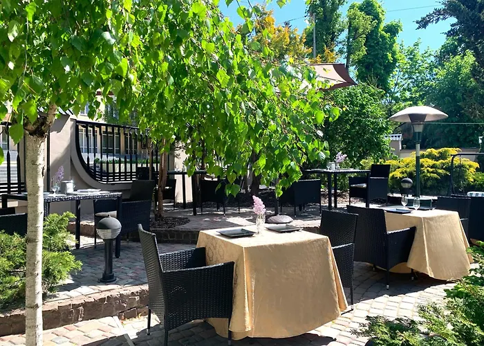 Eney Attic Three-room ホテル