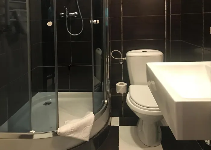 Eney Attic Three-room ホテル 3*